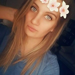 Meet your Posher, Jenny